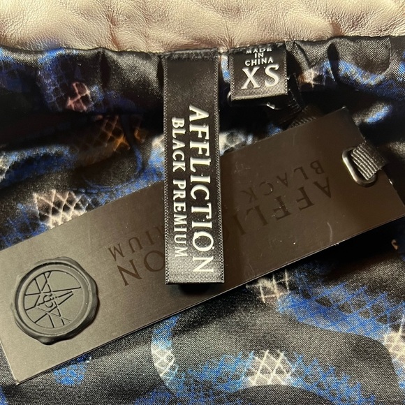 Affliction  LAILA WOMEN'S CROPPED LEATHER JACKET- Size: XS - White - NWT - Picture 8 of 9